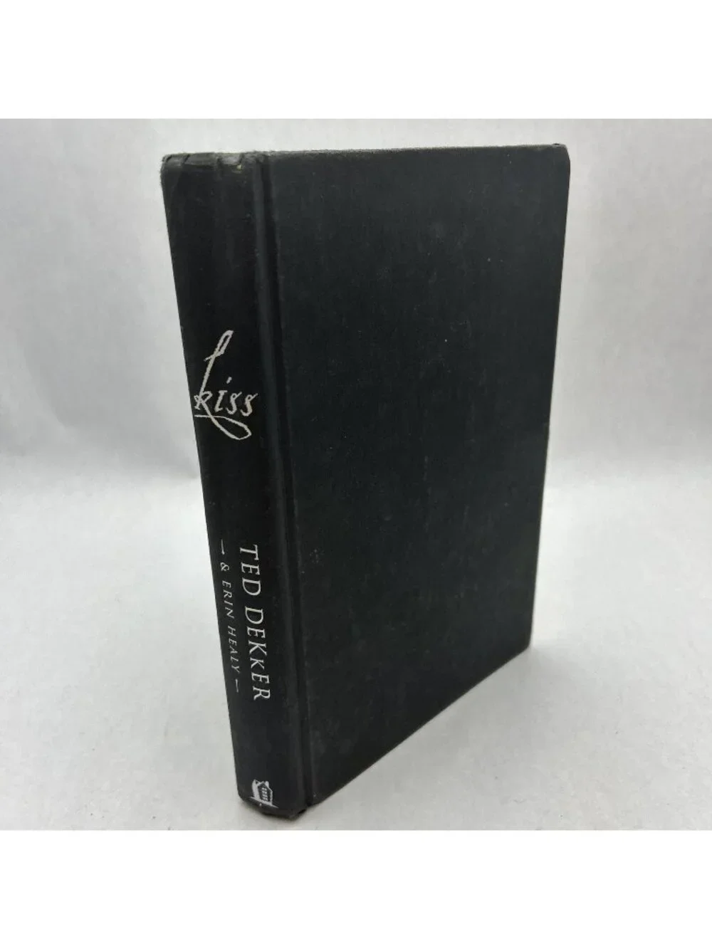 Kiss - Hardcover By Dekker, Ted
